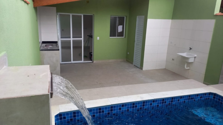 Imagem Casa com 2 Quartos à Venda, 125 m² em Balneário Copacabana Paulista - Mongaguá Imagem Casa com 2 Quartos à Venda, 125 m² em Balneário Copacabana Paulista - Mongaguá