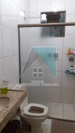 Imagem Casa com 1 Quarto à Venda, 120 m² em Antônio Marincek - Ribeirão Preto Imagem Casa com 1 Quarto à Venda, 120 m² em Antônio Marincek - Ribeirão Preto