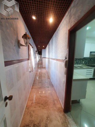 Imagem Imóvel com 4 Quartos à Venda, 200 m² em Copacabana - Rio De Janeiro Imagem Imóvel com 4 Quartos à Venda, 200 m² em Copacabana - Rio De Janeiro