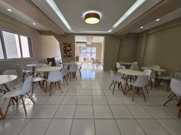 Imagem Apartamento com 2 Quartos à Venda, 60 m² em Aparecida - Santos