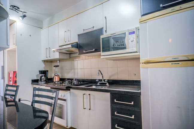 Imagem Apartamento com 3 Quartos à Venda, 85 m² em Vila Ipiranga - Porto Alegre Imagem Apartamento com 3 Quartos à Venda, 85 m² em Vila Ipiranga - Porto Alegre