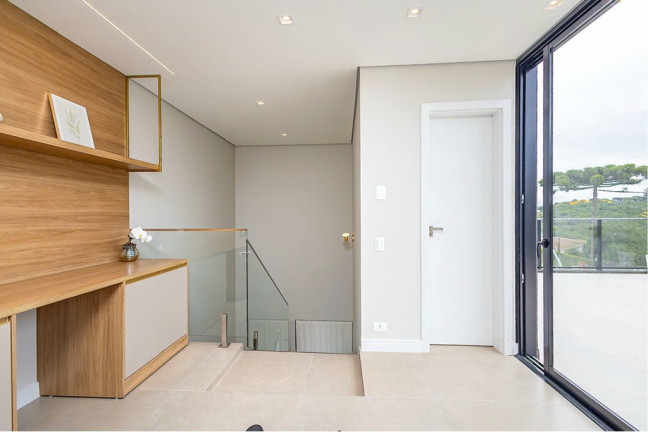 Imagem Casa de Condomínio com 3 Quartos à Venda, 254 m² em Santa Cândida - Curitiba Imagem Casa de Condomínio com 3 Quartos à Venda, 254 m² em Santa Cândida - Curitiba