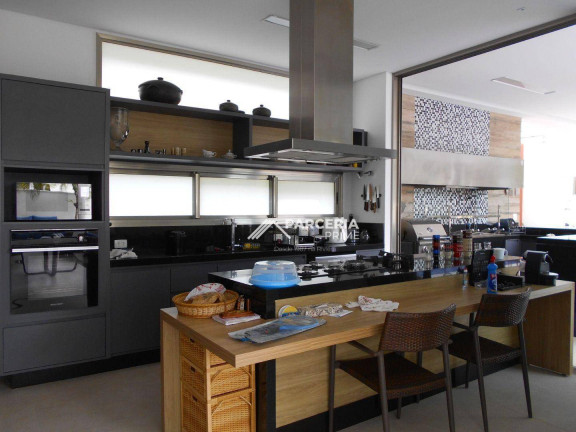 Imagem Casa com 7 Quartos à Venda, 684 m² em Riviera Módulo 12 - Bertioga Imagem Casa com 7 Quartos à Venda, 684 m² em Riviera Módulo 12 - Bertioga
