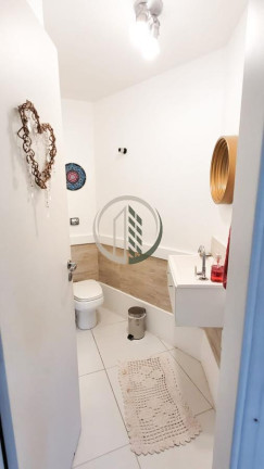 Imagem Casa com 3 Quartos à Venda, 247 m² em Enseada - Guarujá