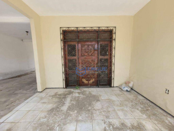 Imagem Casa com 5 Quartos à Venda, 230 m² em Maraponga - Fortaleza Imagem Casa com 5 Quartos à Venda, 230 m² em Maraponga - Fortaleza