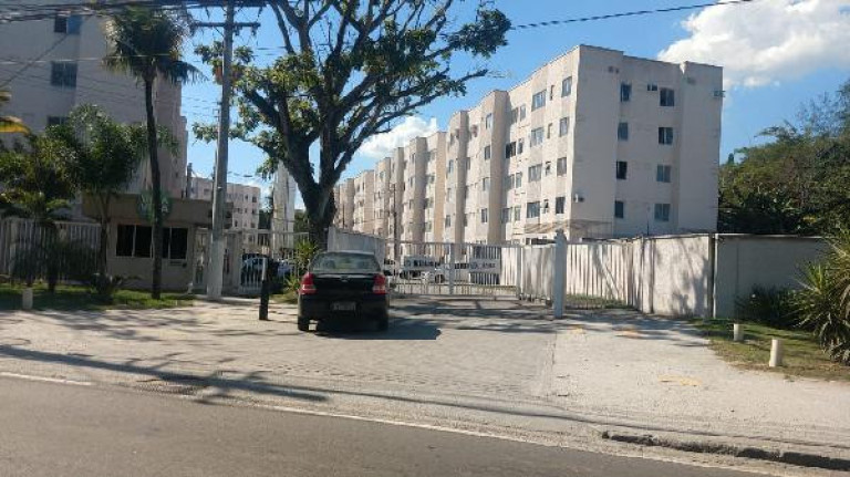 Imagem Imóvel com 2 Quartos à Venda, 66 m² em Santa Cruz - Rio De Janeiro Imagem Imóvel com 2 Quartos à Venda, 66 m² em Santa Cruz - Rio De Janeiro