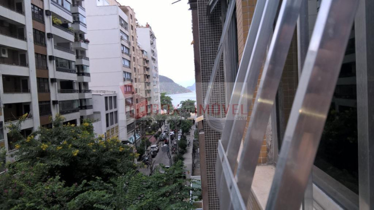Imagem Apartamento com 3 Quartos à Venda, 105 m² em Icaraí - Niterói Imagem Apartamento com 3 Quartos à Venda, 105 m² em Icaraí - Niterói