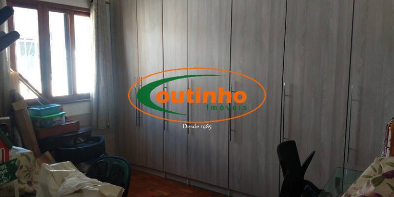 Imagem Apartamento com 4 Quartos à Venda, 360 m² em Maracanã - Rio De Janeiro Imagem Apartamento com 4 Quartos à Venda, 360 m² em Maracanã - Rio De Janeiro