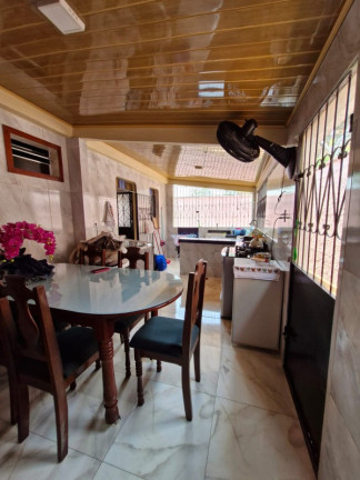 Imagem Casa com 5 Quartos à Venda, 450 m² em Novo Aleixo - Manaus
