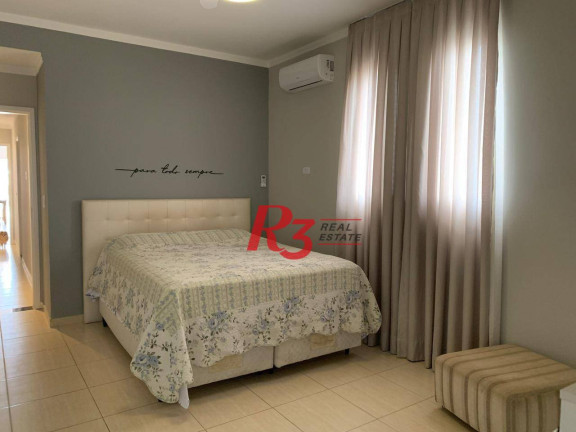 Imagem Casa com 3 Quartos à Venda, 200 m² em Boqueirão - Santos Imagem Casa com 3 Quartos à Venda, 200 m² em Boqueirão - Santos