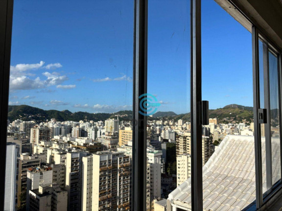 Imagem Cobertura com 3 Quartos à Venda, 240 m² em Icaraí - Niterói