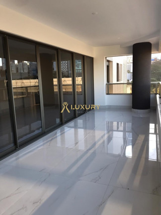 Imagem Imóvel com 4 Quartos à Venda, 174 m² em Vale Do Sereno - Nova Lima Imagem Imóvel com 4 Quartos à Venda, 174 m² em Vale Do Sereno - Nova Lima