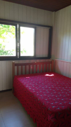 Imagem Casa com 4 Quartos à Venda, 252 m² em Jaguaruna