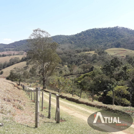 Imagem Chácara com 8 Quartos à Venda, 600 m² em Centro - Piracaia