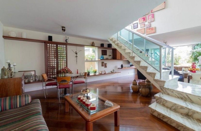 Imagem Casa com 3 Quartos à Venda, 346 m² em Sumaré - São Paulo
