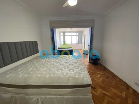 Imagem Apartamento com 6 Quartos à Venda, 300 m² em Copacabana - Rio De Janeiro Imagem Apartamento com 6 Quartos à Venda, 300 m² em Copacabana - Rio De Janeiro