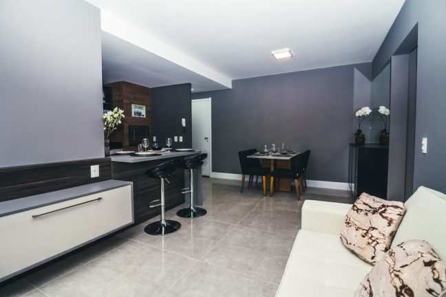 Imagem Apartamento com 2 Quartos à Venda, 65 m² em Santana - Porto Alegre Imagem Apartamento com 2 Quartos à Venda, 65 m² em Santana - Porto Alegre