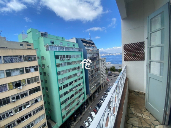 Sala Comercial à Venda, 35 m² em Centro - Niterói
