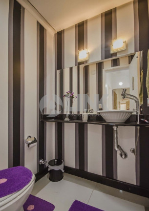 Imagem Apartamento com 3 Quartos à Venda, 132 m² em Centro Histórico - Porto Alegre Imagem Apartamento com 3 Quartos à Venda, 132 m² em Centro Histórico - Porto Alegre