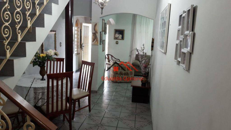 Imagem Casa com 3 Quartos para Alugar, 390 m² em Centro - Caraguatatuba