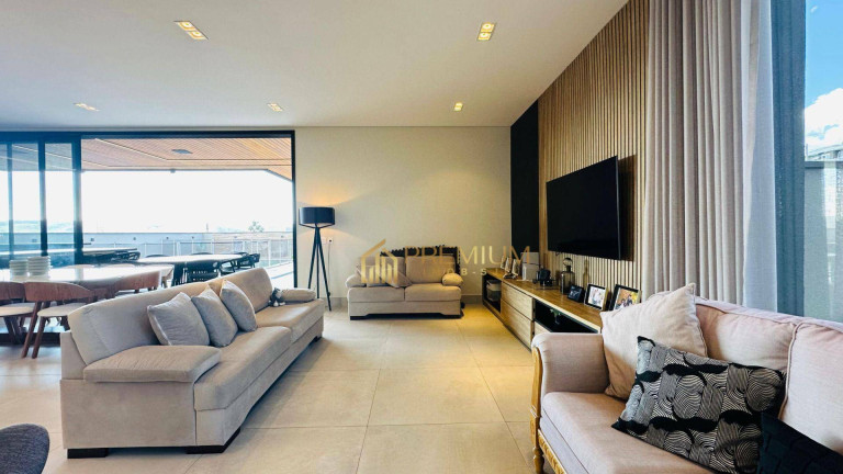 Imagem Sobrado com 5 Quartos à Venda, 420 m² em Condomínio Residencial Colinas Do Paratehy - São José Dos Campos