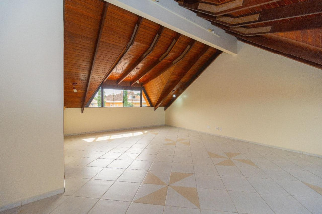 Imagem Casa com 3 Quartos à Venda, 260 m² em Cidade Industrial - Curitiba Imagem Casa com 3 Quartos à Venda, 260 m² em Cidade Industrial - Curitiba