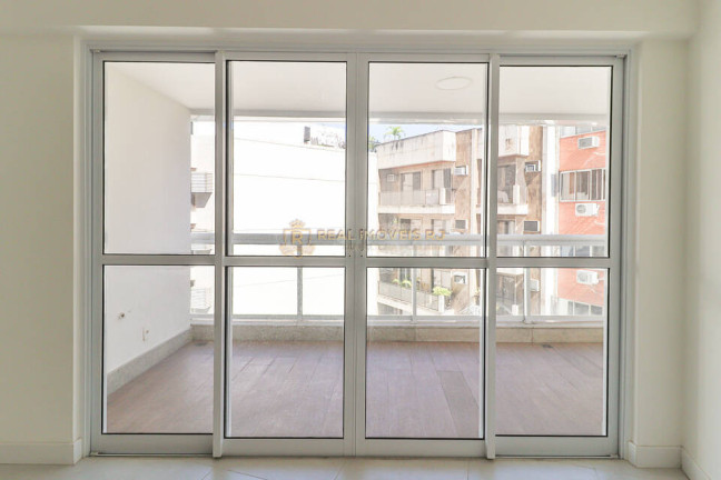 Imagem Apartamento com 4 Quartos à Venda, 179 m² em Lagoa - Rio De Janeiro Imagem Apartamento com 4 Quartos à Venda, 179 m² em Lagoa - Rio De Janeiro