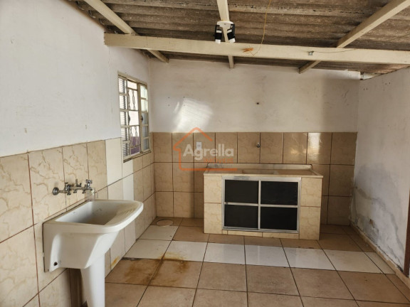Imagem Casa com 2 Quartos à Venda, 120 m² em Jardim Maria Bonatti Bordignon - Mogi Mirim Imagem Casa com 2 Quartos à Venda, 120 m² em Jardim Maria Bonatti Bordignon - Mogi Mirim