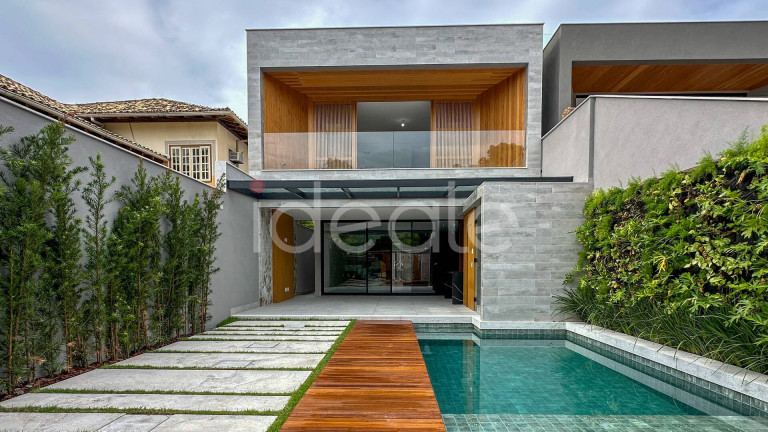 Casa de Condomínio com 5 Quartos à Venda,  em Barra Da Tijuca - Rio De Janeiro