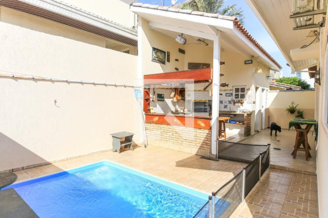 Imagem Casa com 4 Quartos à Venda, 300 m² em Urbanova - São José Dos Campos Imagem Casa com 4 Quartos à Venda, 300 m² em Urbanova - São José Dos Campos