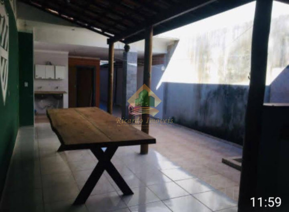 Imagem Sobrado com 5 Quartos à Venda, 240 m² em Ipiranguinha - Ubatuba