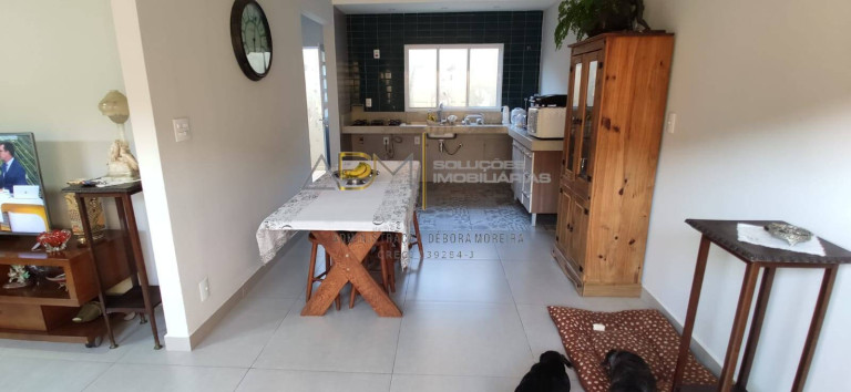 Imagem Casa com 3 Quartos à Venda, 330 m² em Jardim Flamboyant - Botucatu Imagem Casa com 3 Quartos à Venda, 330 m² em Jardim Flamboyant - Botucatu