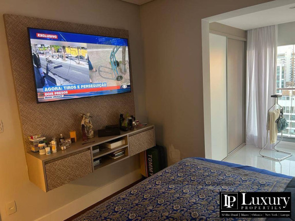 Imagem Apartamento com 3 Quartos à Venda, 180 m² em Vila Nova Conceição - São Paulo Imagem Apartamento com 3 Quartos à Venda, 180 m² em Vila Nova Conceição - São Paulo