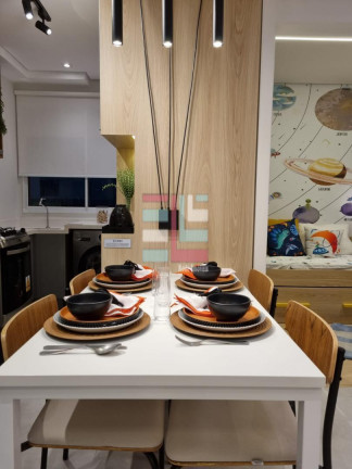 Imagem Imóvel com 2 Quartos à Venda, 35 m² em Interlagos - São Paulo Imagem Imóvel com 2 Quartos à Venda, 35 m² em Interlagos - São Paulo