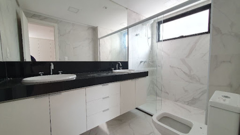 Imagem Apartamento com 4 Quartos à Venda, 160 m² em Granbery - Juiz De Fora