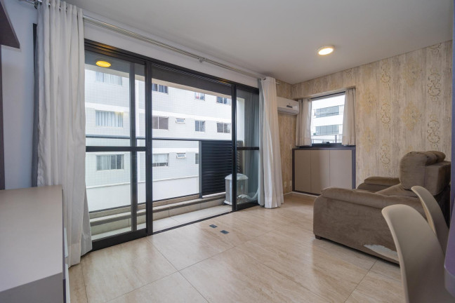 Imagem Apartamento com 1 Quarto para Alugar, 33 m² em Bigorrilho - Curitiba Imagem Apartamento com 1 Quarto para Alugar, 33 m² em Bigorrilho - Curitiba