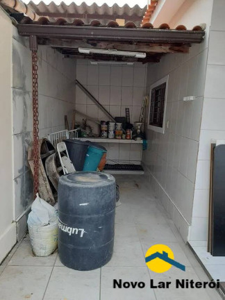 Imagem Casa com 4 Quartos à Venda, 210 m² em Fonseca - Niterói Imagem Casa com 4 Quartos à Venda, 210 m² em Fonseca - Niterói