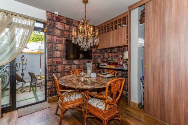 Imagem Casa com 3 Quartos à Venda, em Jardim Paulista - São Paulo Imagem Casa com 3 Quartos à Venda, em Jardim Paulista - São Paulo