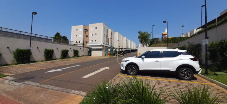 Apartamento com 2 Quartos à Venda, 46 m² em Leonor - Londrina