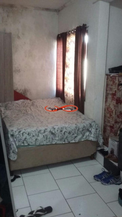Imagem Casa com 5 Quartos à Venda, 107 m² em Vila Nhocune - São Paulo