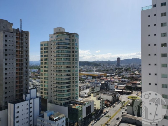 Imagem Apartamento com 3 Quartos à Venda, 139 m² em Centro - Balneário Camboriú Imagem Apartamento com 3 Quartos à Venda, 139 m² em Centro - Balneário Camboriú