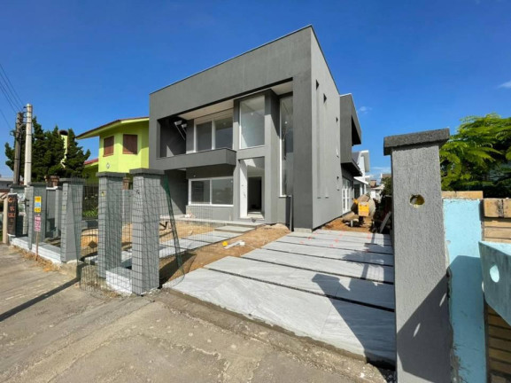 Imagem Sobrado com 3 Quartos à Venda, 217 m² em Village - Capao Da Canoa Imagem Sobrado com 3 Quartos à Venda, 217 m² em Village - Capao Da Canoa