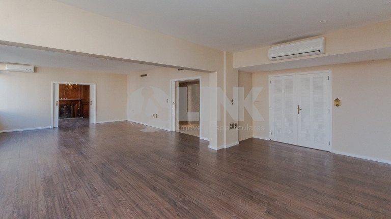 Imagem Apartamento com 3 Quartos à Venda, 381 m² em Moinhos De Vento - Porto Alegre Imagem Apartamento com 3 Quartos à Venda, 381 m² em Moinhos De Vento - Porto Alegre