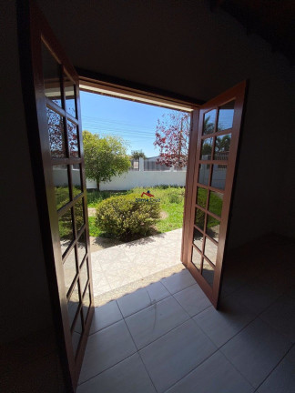 Imagem Casa com 3 Quartos à Venda, 360 m² em Ingleses Do Rio Vermelho - Florianópolis Imagem Casa com 3 Quartos à Venda, 360 m² em Ingleses Do Rio Vermelho - Florianópolis