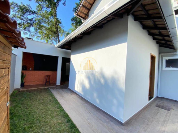 Imagem Casa com 3 Quartos à Venda,  em Balneário Camboriú