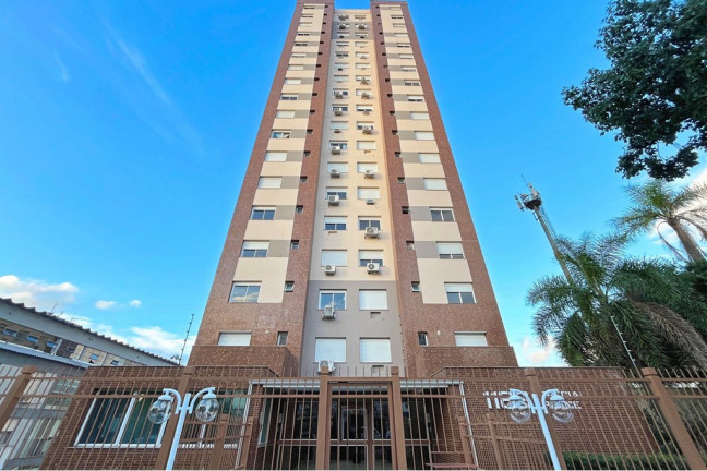 Imagem Apartamento com 3 Quartos à Venda, 82 m² em Santana - Porto Alegre Imagem Apartamento com 3 Quartos à Venda, 82 m² em Santana - Porto Alegre