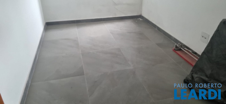 Imagem Apartamento com 1 Quarto à Venda, 79 m² em Santa Maria - Santo André Imagem Apartamento com 1 Quarto à Venda, 79 m² em Santa Maria - Santo André