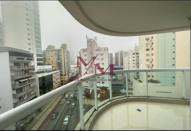 Imagem Apartamento com 3 Quartos à Venda, 142 m² em Centro - Balneário Camboriú Imagem Apartamento com 3 Quartos à Venda, 142 m² em Centro - Balneário Camboriú