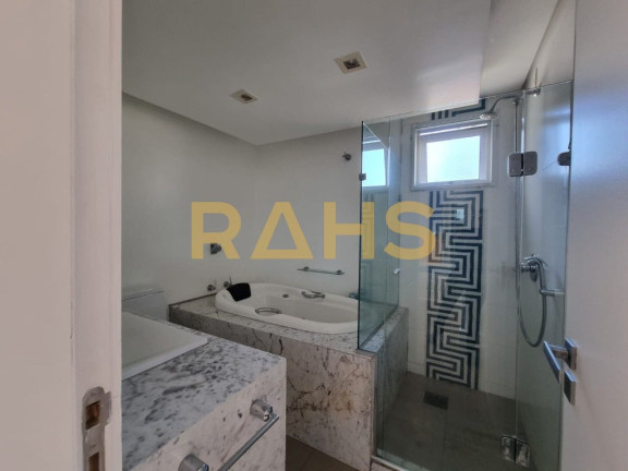 Imagem Apartamento com 3 Quartos à Venda, 180 m² em Atiradores - Joinville