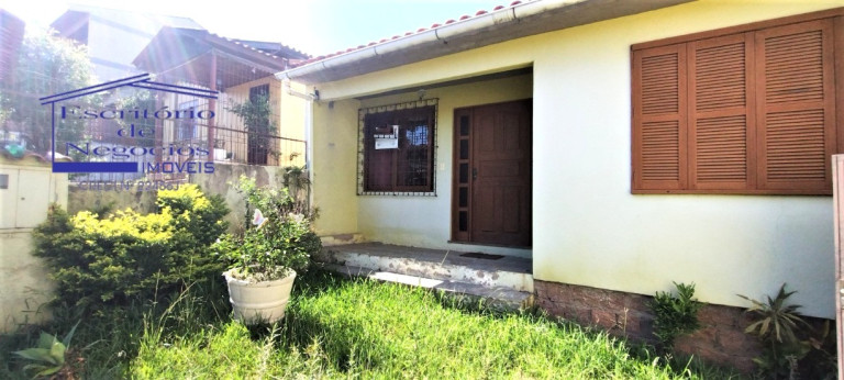 Imagem Casa com 4 Quartos à Venda, 250 m² em Agronomia - Porto Alegre Imagem Casa com 4 Quartos à Venda, 250 m² em Agronomia - Porto Alegre